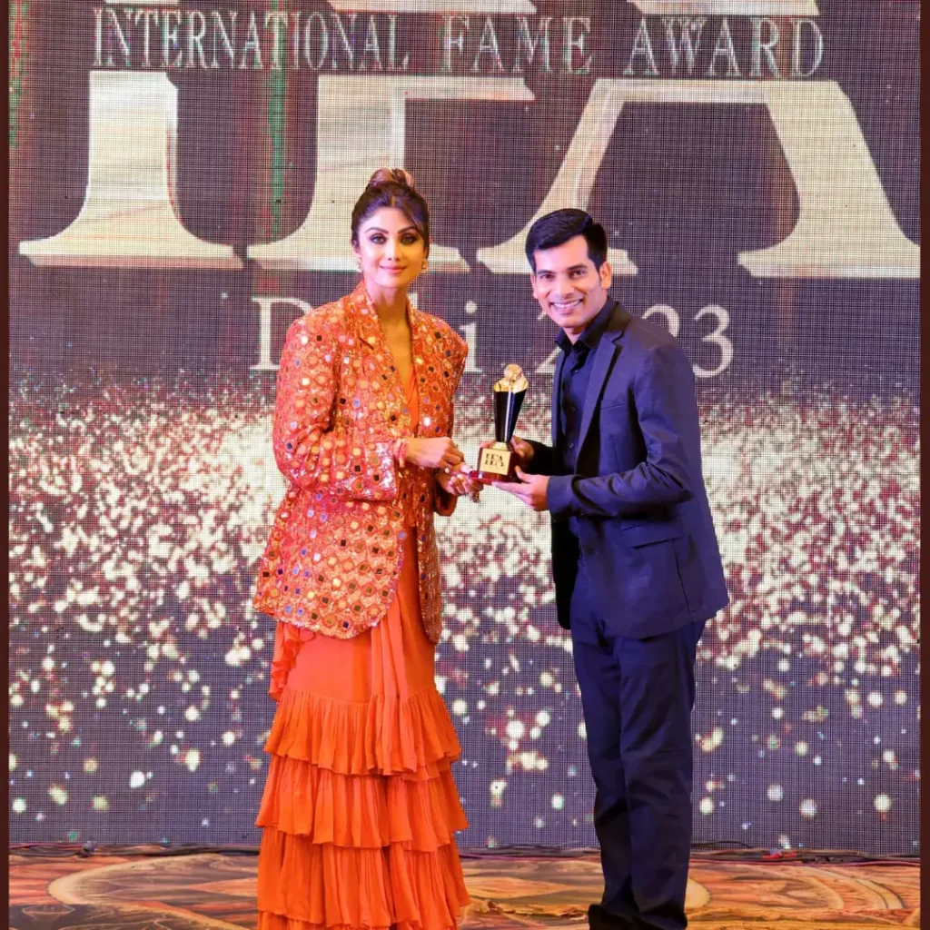 Sashish Kumar Tiwari With Shilpa Shetty
